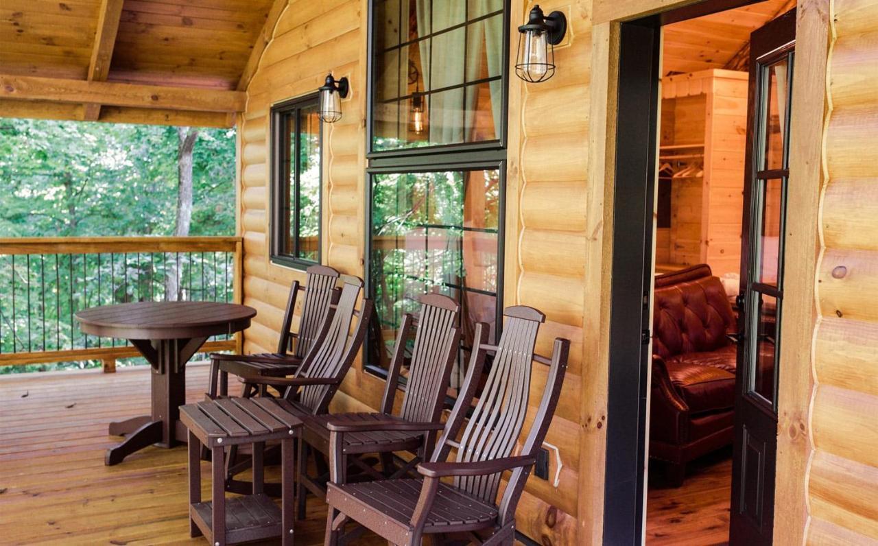 Cricket Hill Treehouse By Amish Country Lodging Millersburg Exterior photo